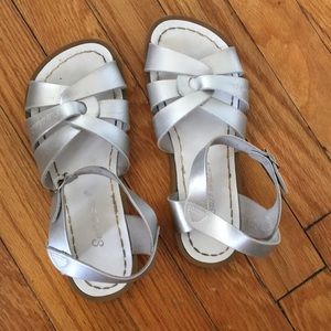 Like New Silver Salt Water Sandals, Girls Size 2